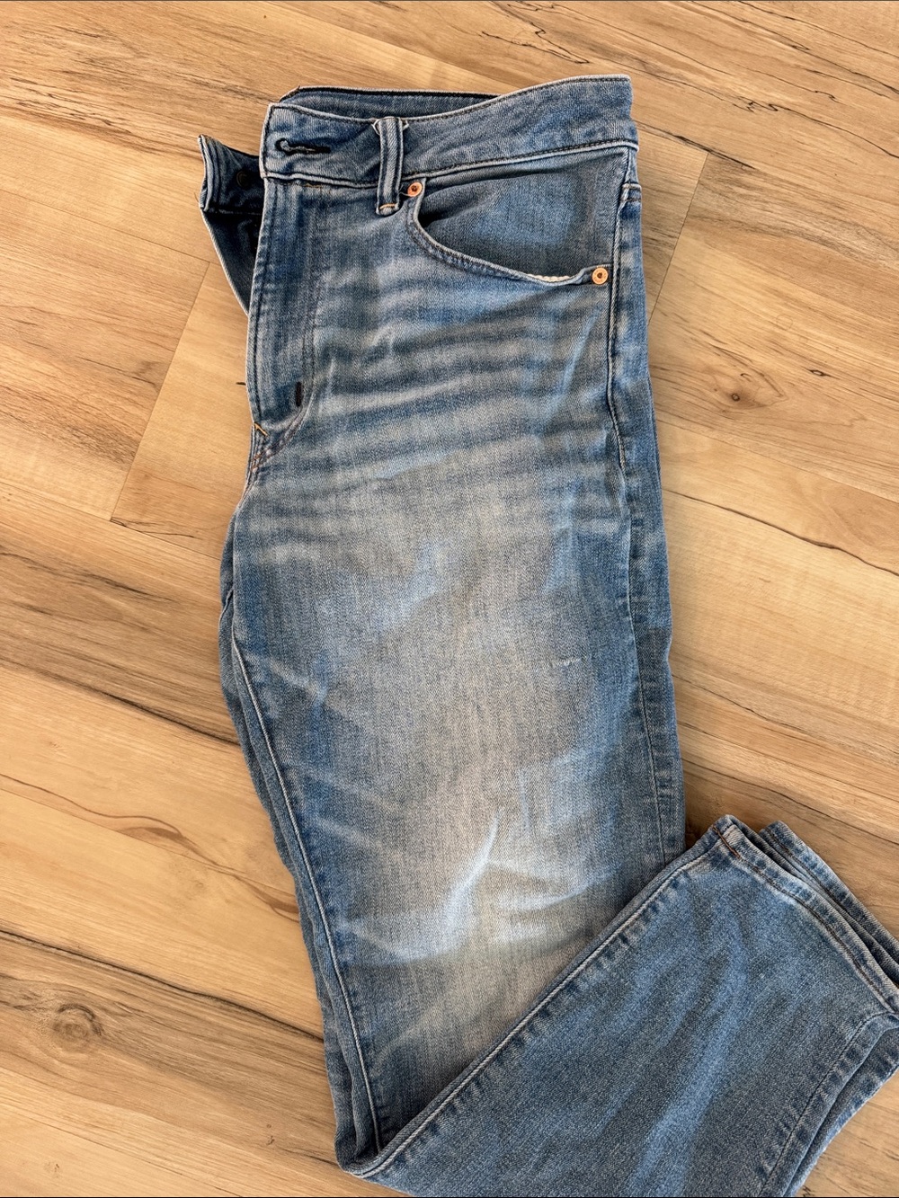 American Eagle Outfitters Faded Blue AirFlex+ Athletic Fit jeans
